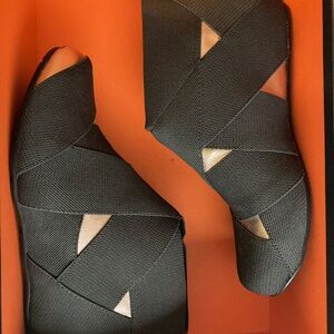 United Nude Helix Lo charcoal champagne booties